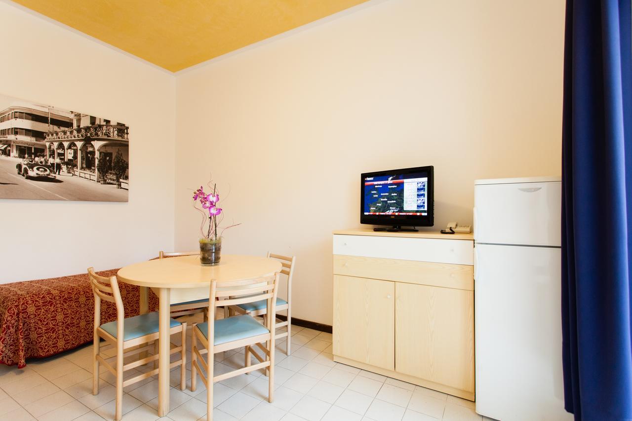 לידו די ג'סולו Residence Marina מראה חיצוני תמונה