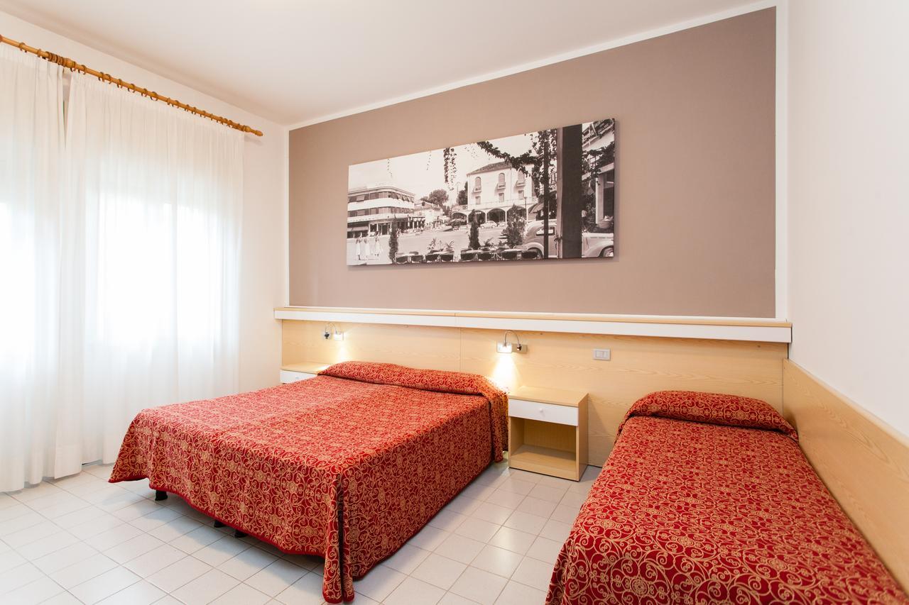 לידו די ג'סולו Residence Marina מראה חיצוני תמונה